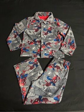 Marvel Kids Spider-Man Pajama Set in Gray, Red & Blue